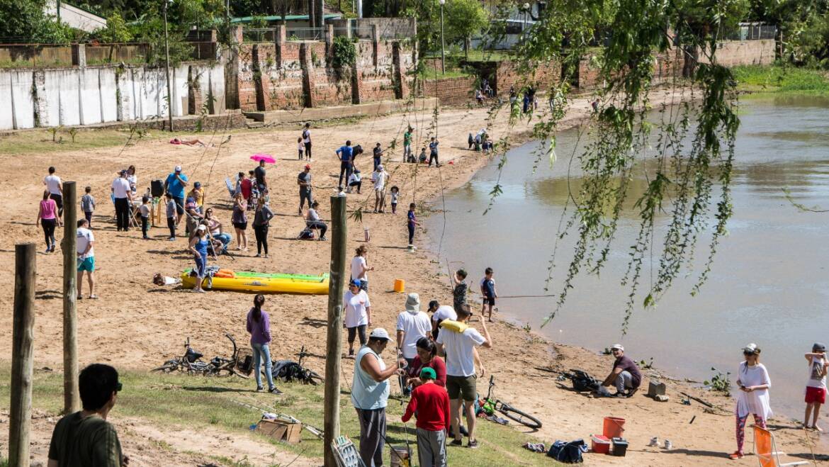 Convocatoria a guardavidas para la temporada estival