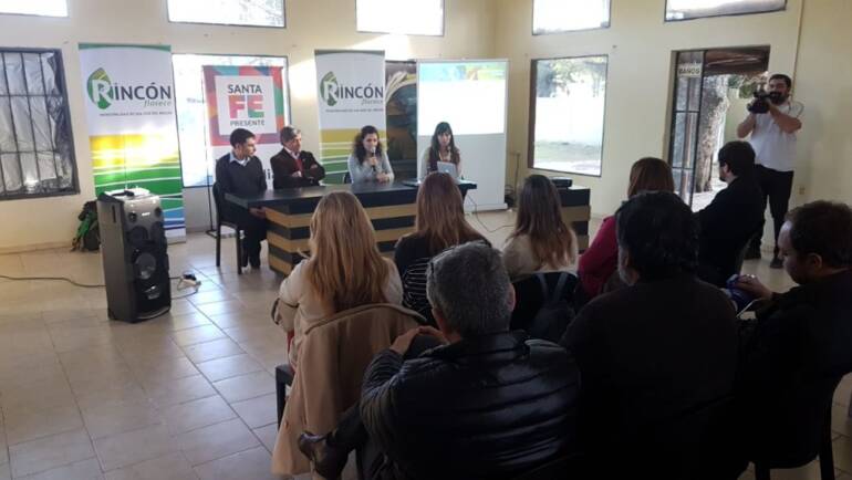 El Plan Vuelvo a Estudiar Virtual fue presentado en San José del Rincón